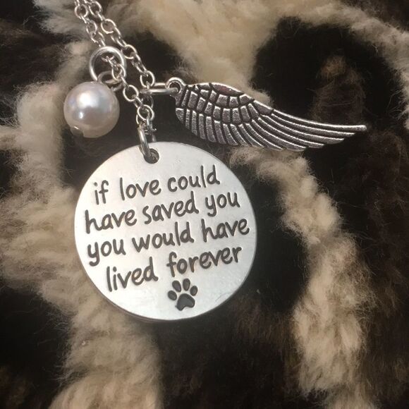 Pet Love Necklace (i2) - Picture 5 of 5